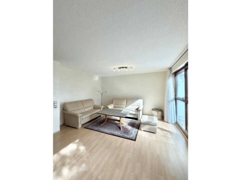 Pronájem bytu 2+1 66 m², Calmbacher Straße 2, Böblingen, Bádensko-Württembersko Pronájem bytu 2+1 66 m², Calmbacher Straße 2, Böblingen, Bádensko-Württembersko