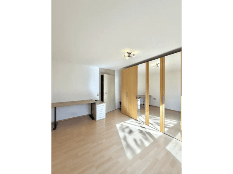 Pronájem bytu 2+1 66 m², Calmbacher Straße 2, Böblingen, Bádensko-Württembersko Pronájem bytu 2+1 66 m², Calmbacher Straße 2, Böblingen, Bádensko-Württembersko