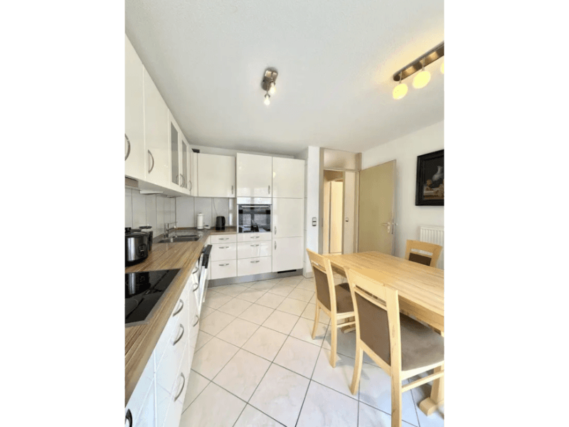 Pronájem bytu 2+1 66 m², Calmbacher Straße 2, Böblingen, Bádensko-Württembersko Pronájem bytu 2+1 66 m², Calmbacher Straße 2, Böblingen, Bádensko-Württembersko