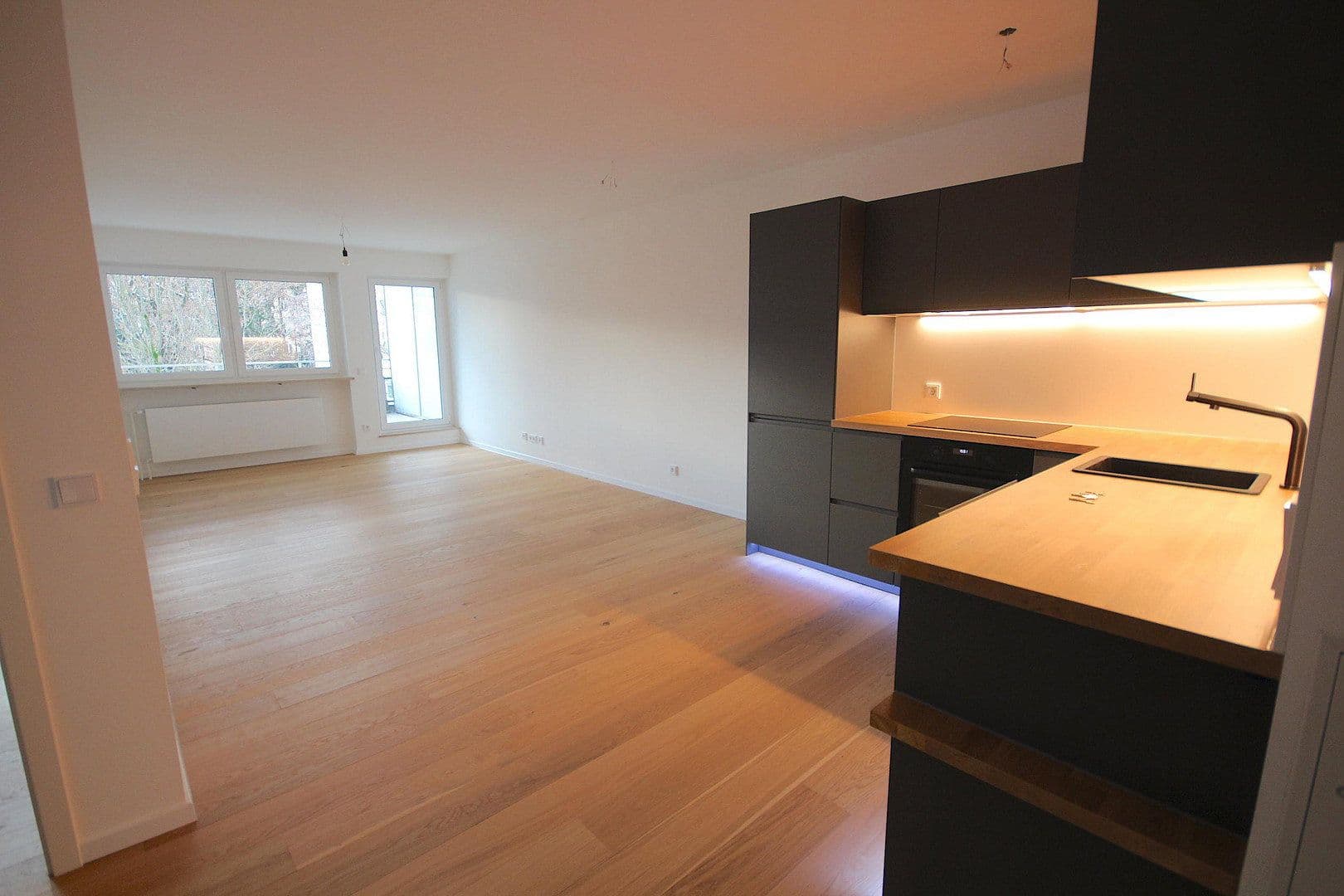 Prodej bytu 2+1 70 m², Nockherstraße 42, München, Bavorsko Prodej bytu 2+1 70 m², Nockherstraße 42, München, Bavorsko
