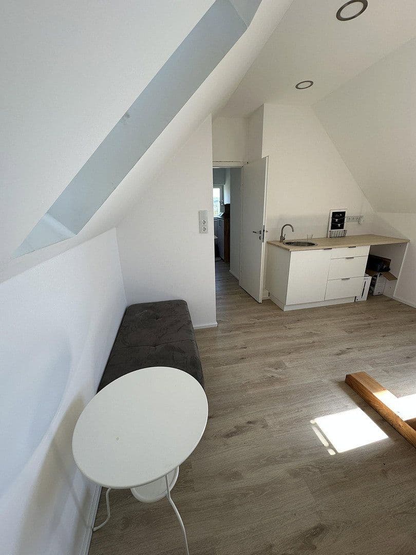 Prodej domu 240 m², pozemek 600 m², Bergneustadt, Severní Porýní-Vestfálsko Prodej domu 240 m², pozemek 600 m², Bergneustadt, Severní Porýní-Vestfálsko