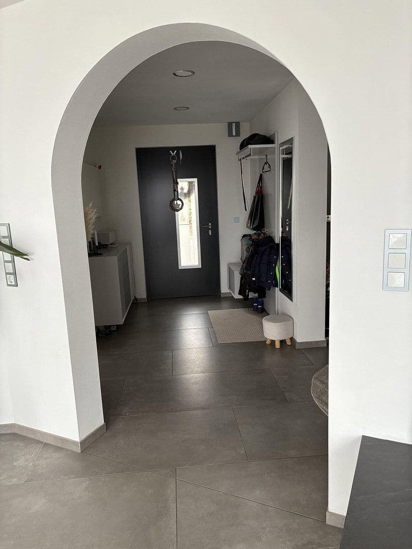 Prodej domu 240 m², pozemek 600 m², Bergneustadt, Severní Porýní-Vestfálsko Prodej domu 240 m², pozemek 600 m², Bergneustadt, Severní Porýní-Vestfálsko