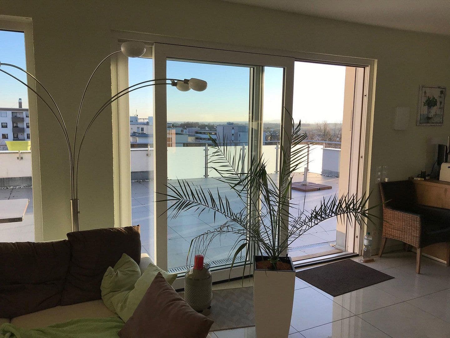 Pronájem bytu 4+kk 140 m², Pfaffenhofener Straße 10, Heilbronn-Böckingen, Bádensko-Württembersko Pronájem bytu 4+kk 140 m², Pfaffenhofener Straße 10, Heilbronn-Böckingen, Bádensko-Württembersko