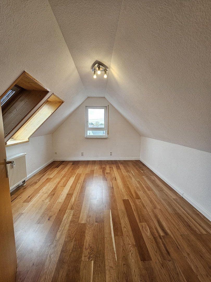 Prodej bytu 3+kk 70 m², Fellbach, Bádensko-Württembersko Prodej bytu 3+kk 70 m², Fellbach, Bádensko-Württembersko