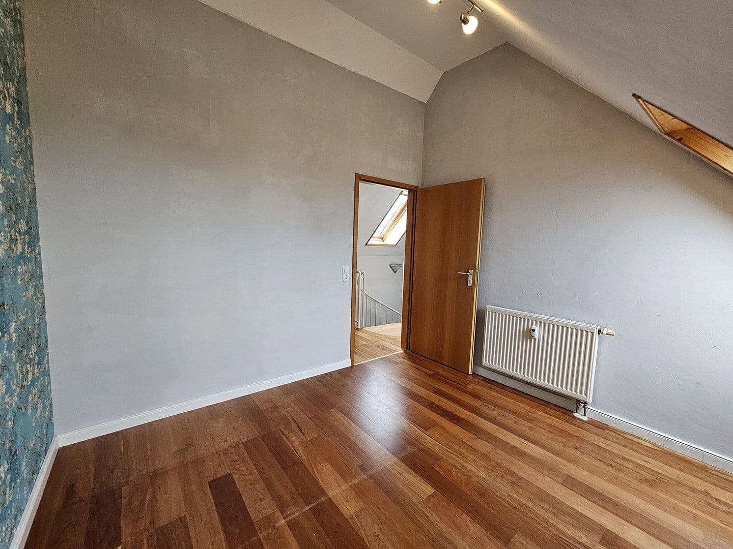 Prodej bytu 3+kk 70 m², Fellbach, Bádensko-Württembersko Prodej bytu 3+kk 70 m², Fellbach, Bádensko-Württembersko