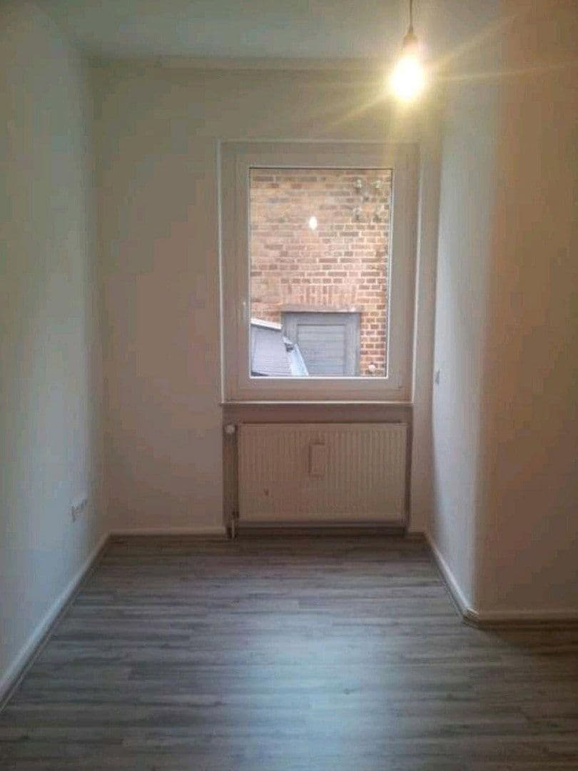 Pronájem bytu 3+1 60 m², Hanau, Hessen Pronájem bytu 3+1 60 m², Hanau, Hessen