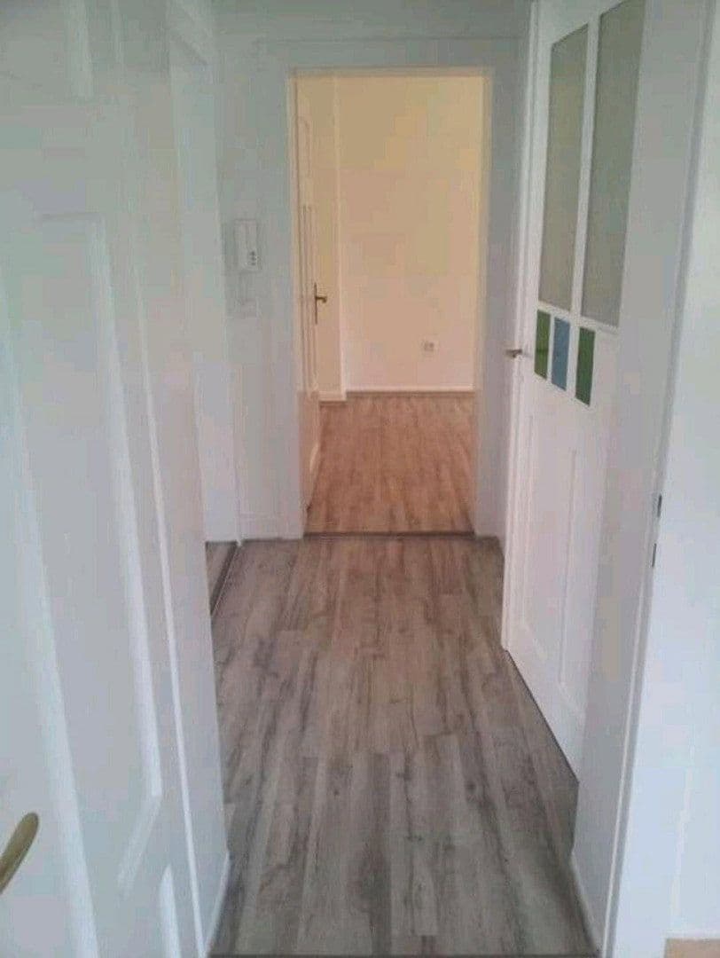 Pronájem bytu 3+1 60 m², Hanau, Hessen Pronájem bytu 3+1 60 m², Hanau, Hessen
