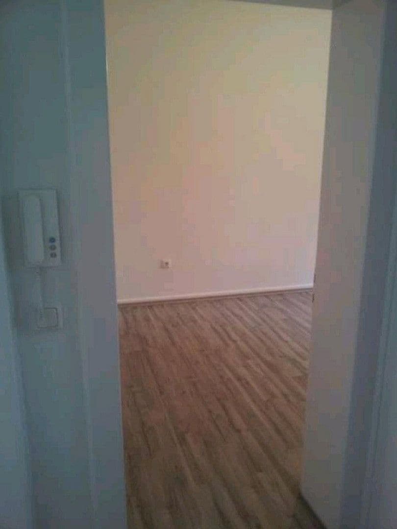 Pronájem bytu 3+1 60 m², Hanau, Hessen Pronájem bytu 3+1 60 m², Hanau, Hessen