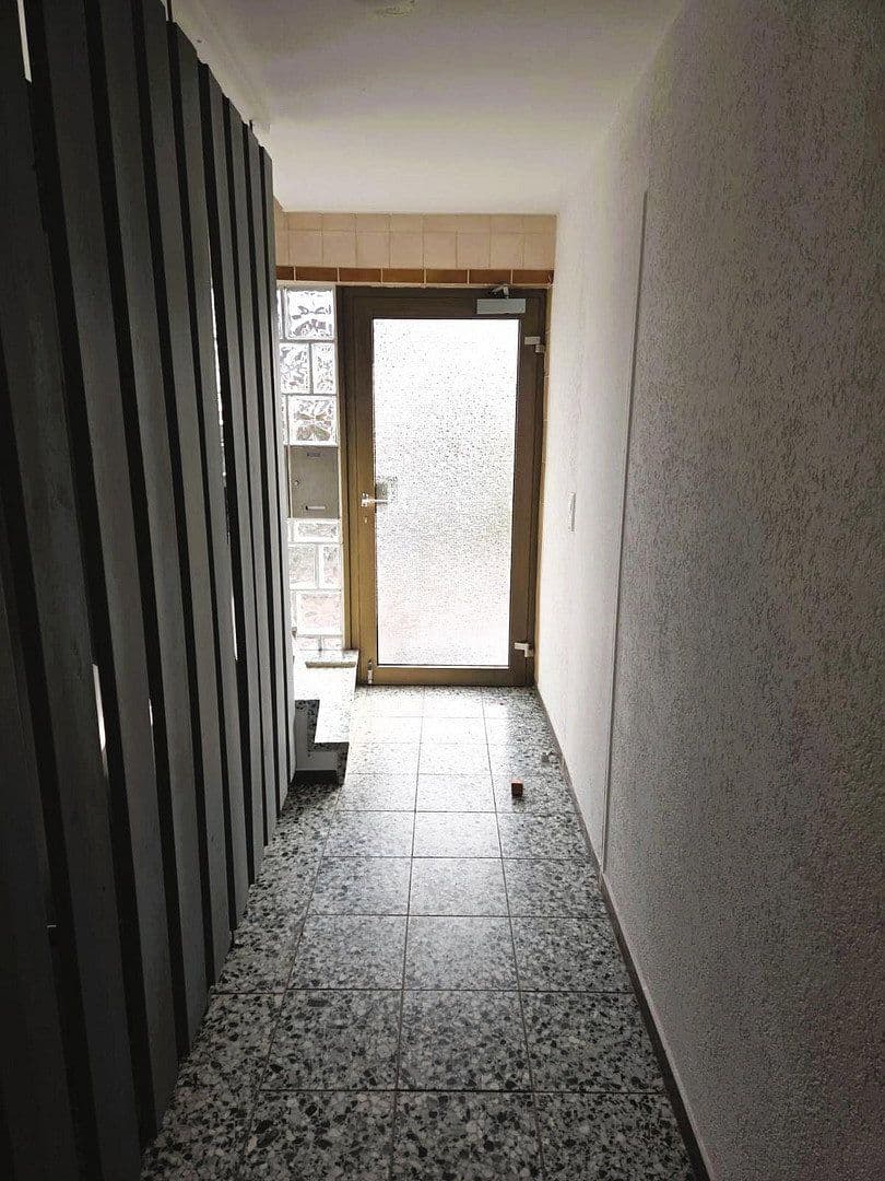 Pronájem bytu 2+1 58 m², Kürnberger Str. 15, Schopfheim, Bádensko-Württembersko Pronájem bytu 2+1 58 m², Kürnberger Str. 15, Schopfheim, Bádensko-Württembersko