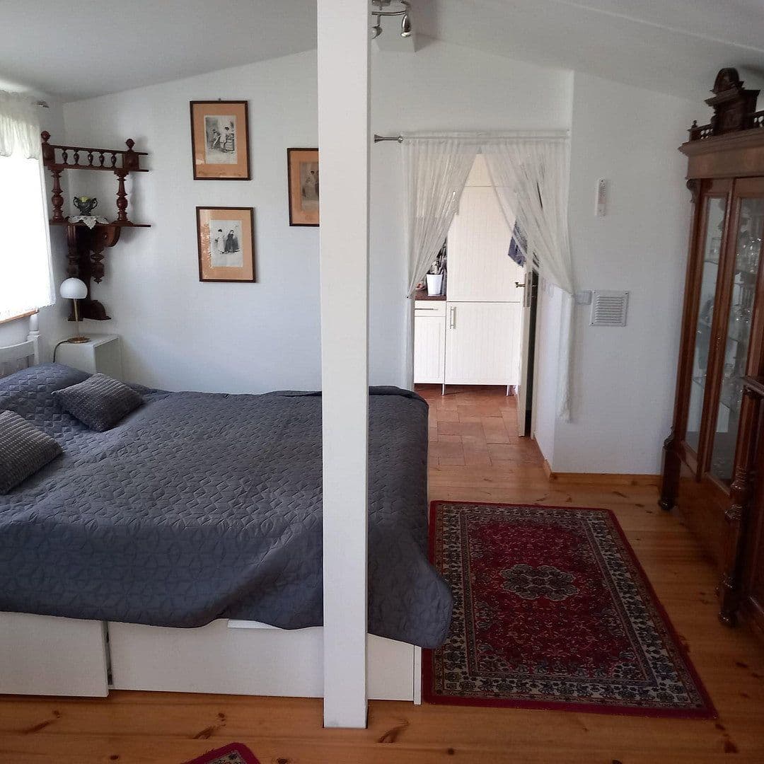 Prodej domu 35 m², pozemek 368 m², Bergstraße, Berlin, Berlín Prodej domu 35 m², pozemek 368 m², Bergstraße, Berlin, Berlín