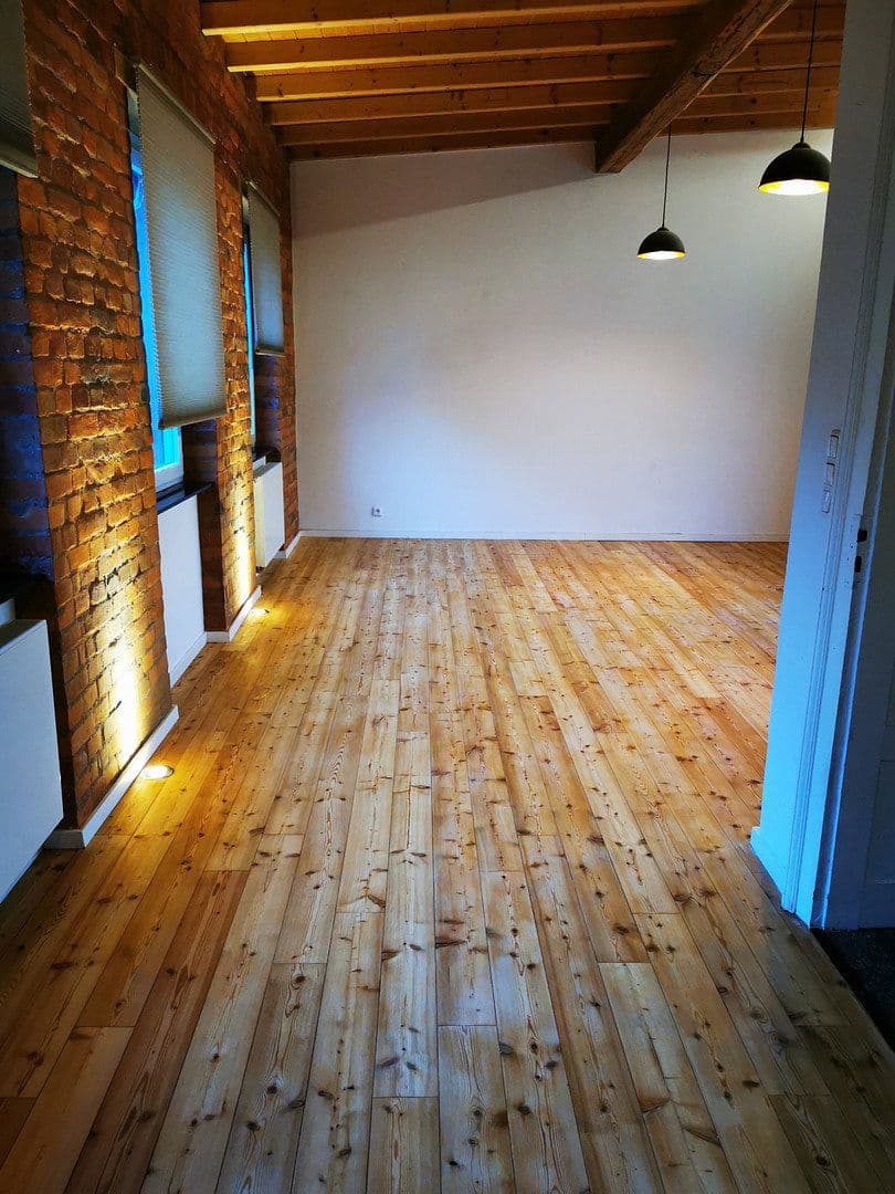 Pronájem bytu 2+1 98 m², Offenbach, Hessen Pronájem bytu 2+1 98 m², Offenbach, Hessen