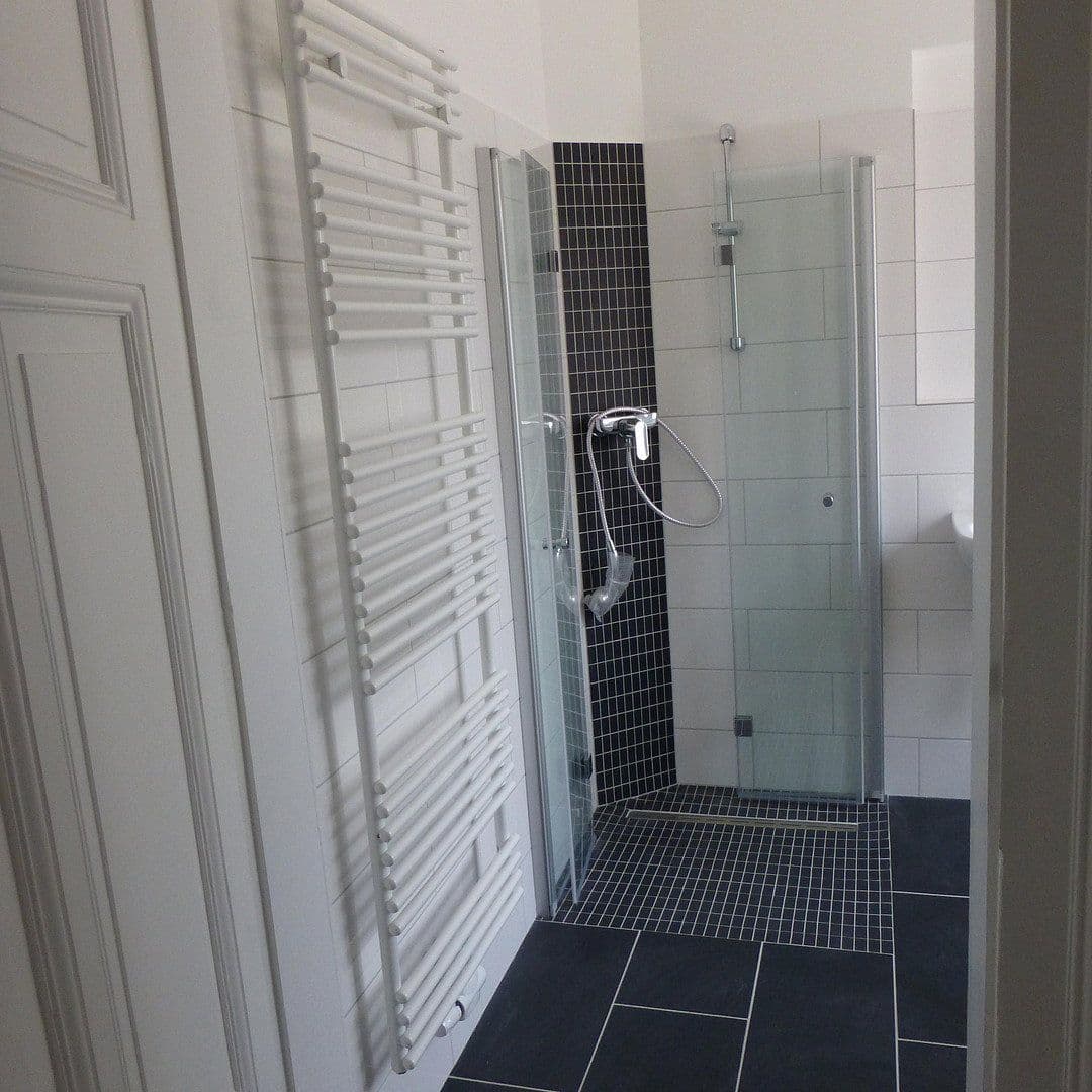 Pronájem bytu 2+1 98 m², Offenbach, Hessen Pronájem bytu 2+1 98 m², Offenbach, Hessen