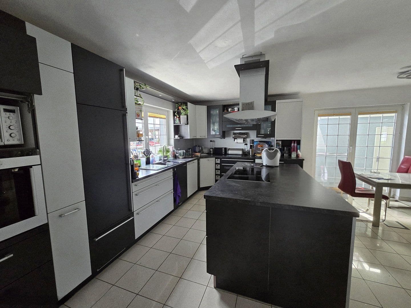 Prodej domu 310 m², pozemek 743 m², Rodenbach, Hessen Prodej domu 310 m², pozemek 743 m², Rodenbach, Hessen