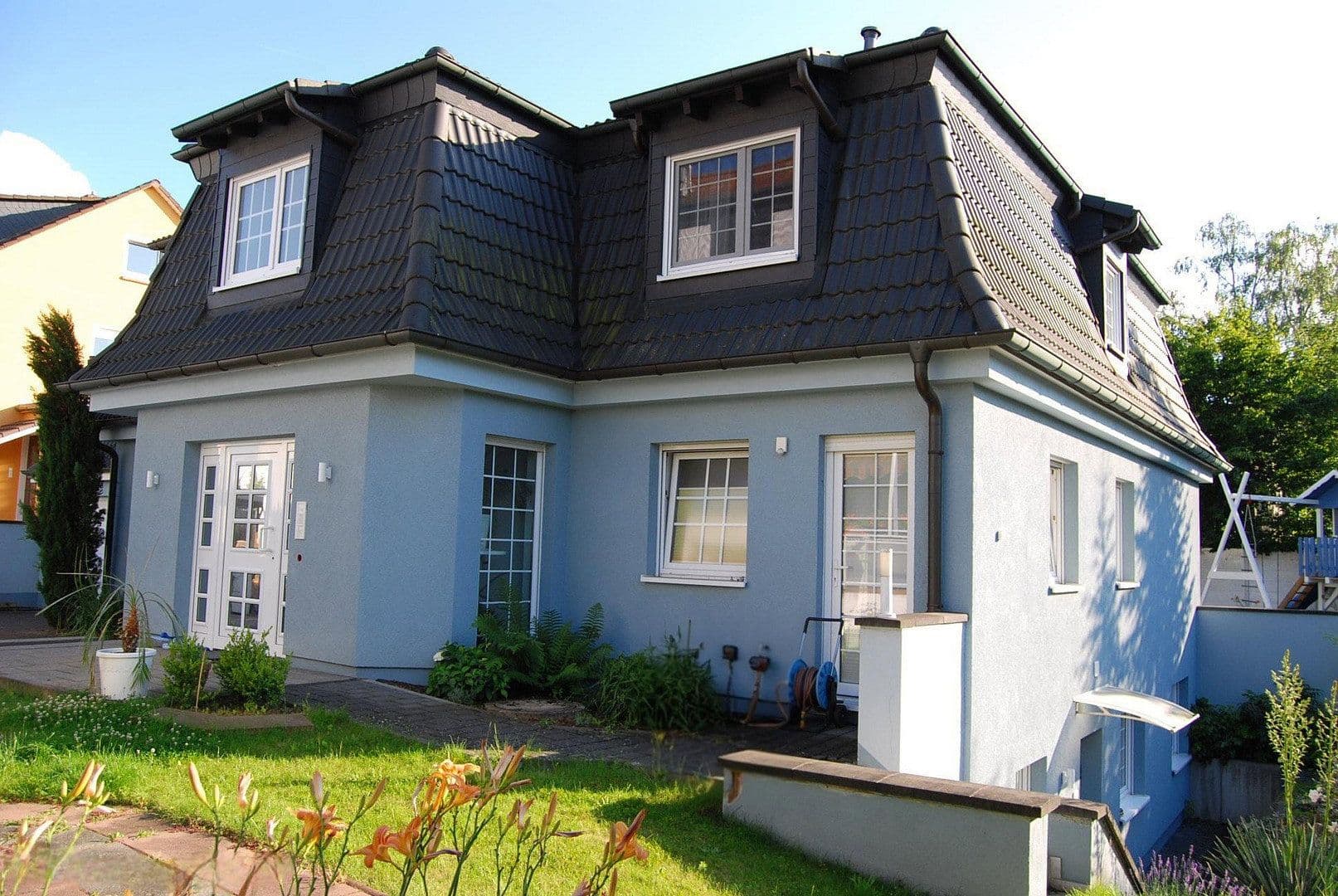 Prodej domu 310 m², pozemek 743 m², Rodenbach, Hessen Prodej domu 310 m², pozemek 743 m², Rodenbach, Hessen