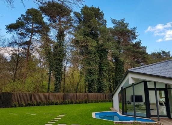 Prodej domu 375 m², pozemek 1.050 m², Brennenhorst 17, Langenhagen, Dolní Sasko Prodej domu 375 m², pozemek 1.050 m², Brennenhorst 17, Langenhagen, Dolní Sasko