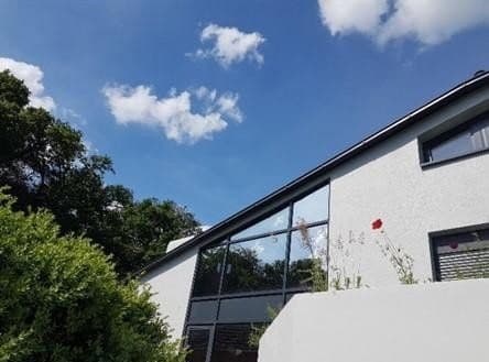 Prodej domu 375 m², pozemek 1.050 m², Brennenhorst 17, Langenhagen, Dolní Sasko Prodej domu 375 m², pozemek 1.050 m², Brennenhorst 17, Langenhagen, Dolní Sasko
