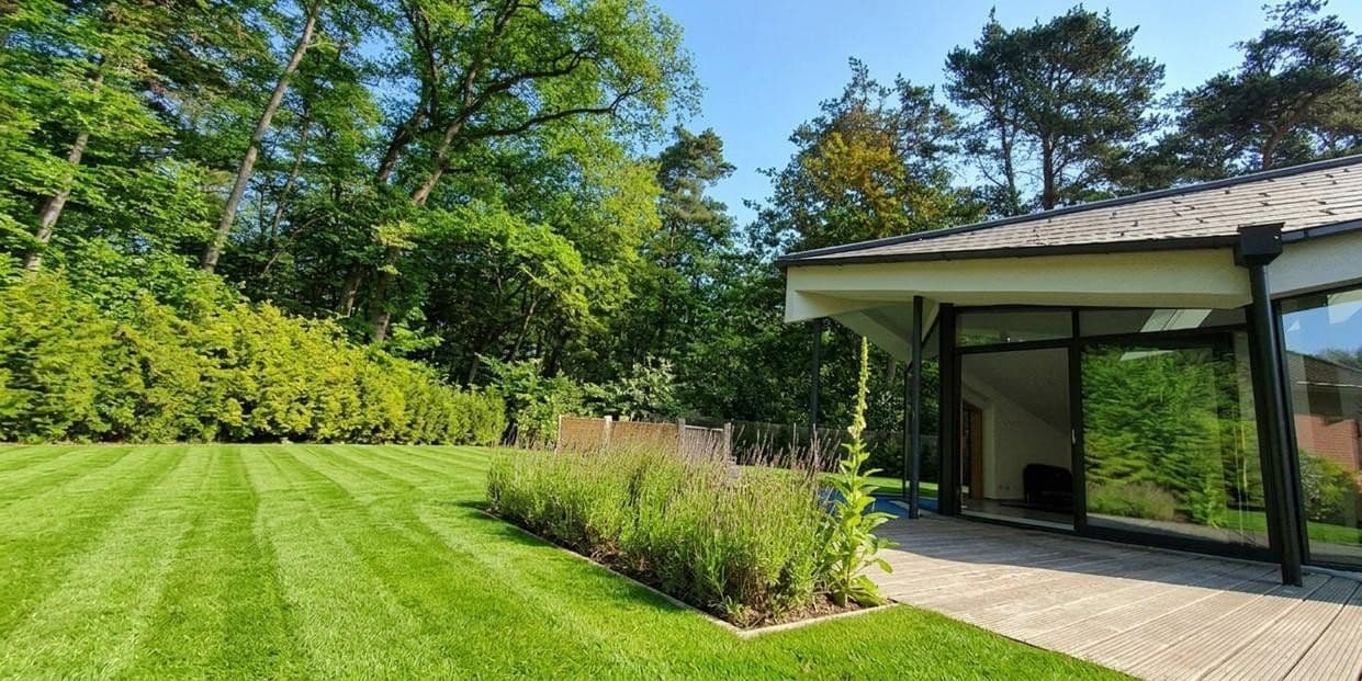 Prodej domu 375 m², pozemek 1.050 m², Brennenhorst 17, Langenhagen, Dolní Sasko Prodej domu 375 m², pozemek 1.050 m², Brennenhorst 17, Langenhagen, Dolní Sasko
