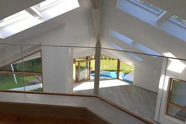 Prodej domu 375 m², pozemek 1.050 m², Brennenhorst 17, Langenhagen, Dolní Sasko Prodej domu 375 m², pozemek 1.050 m², Brennenhorst 17, Langenhagen, Dolní Sasko