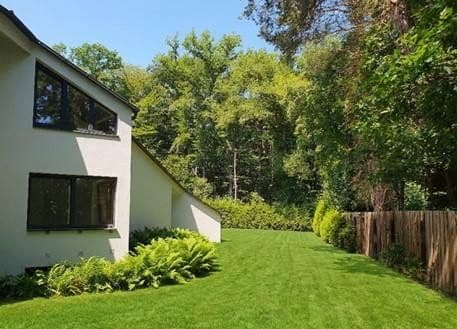 Prodej domu 375 m², pozemek 1.050 m², Brennenhorst 17, Langenhagen, Dolní Sasko Prodej domu 375 m², pozemek 1.050 m², Brennenhorst 17, Langenhagen, Dolní Sasko