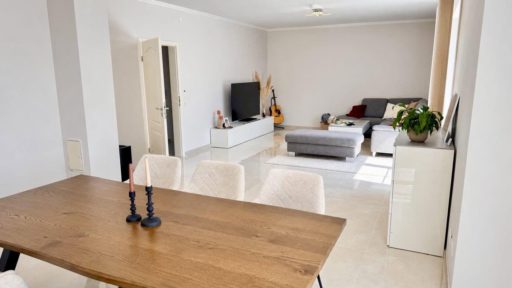 Prodej domu 140 m², pozemek 306 m², Achim, Dolní Sasko Prodej domu 140 m², pozemek 306 m², Achim, Dolní Sasko