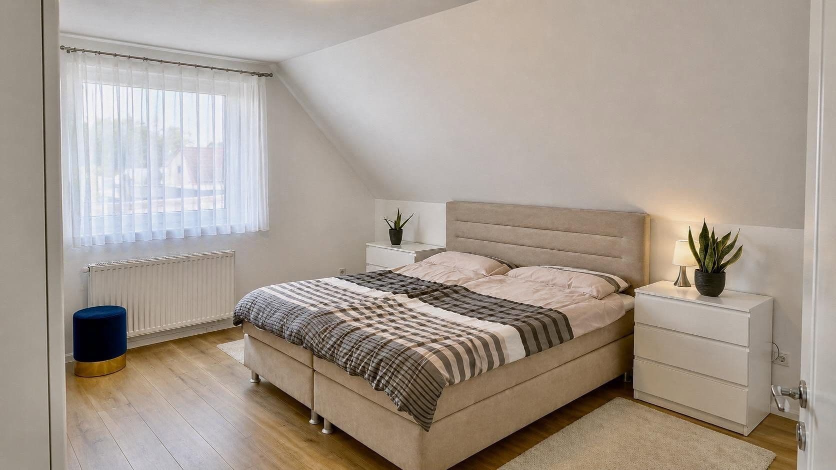 Prodej domu 140 m², pozemek 306 m², Achim, Dolní Sasko Prodej domu 140 m², pozemek 306 m², Achim, Dolní Sasko