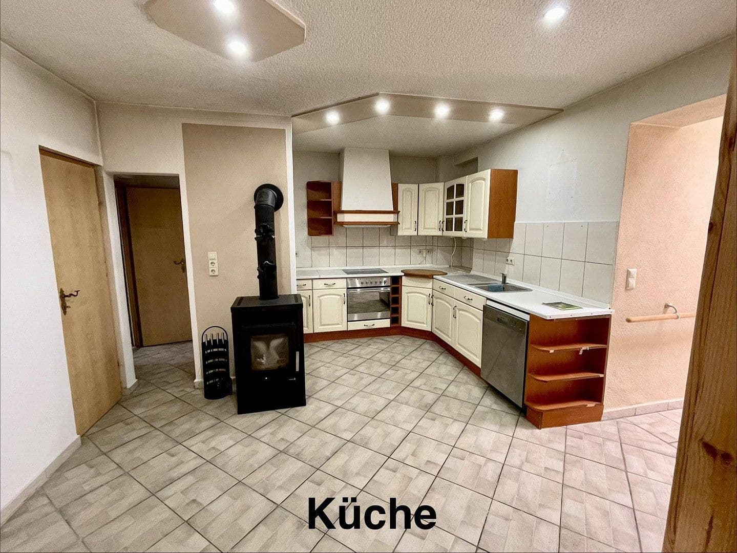 Prodej domu 100 m², pozemek 2.700 m², Holzhausener-Dorfstraße 30, Bismark (Altmark), Sasko-Anhaltsko Prodej domu 100 m², pozemek 2.700 m², Holzhausener-Dorfstraße 30, Bismark (Altmark), Sasko-Anhaltsko