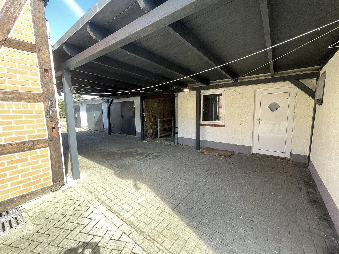 Prodej domu 100 m², pozemek 2.700 m², Holzhausener-Dorfstraße 30, Bismark (Altmark), Sasko-Anhaltsko Prodej domu 100 m², pozemek 2.700 m², Holzhausener-Dorfstraße 30, Bismark (Altmark), Sasko-Anhaltsko
