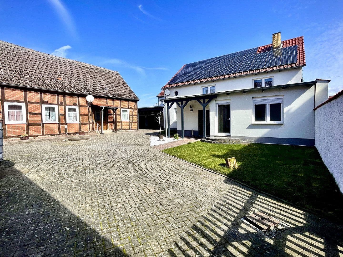 Prodej domu 100 m², pozemek 2.700 m², Holzhausener-Dorfstraße 30, Bismark (Altmark), Sasko-Anhaltsko Prodej domu 100 m², pozemek 2.700 m², Holzhausener-Dorfstraße 30, Bismark (Altmark), Sasko-Anhaltsko