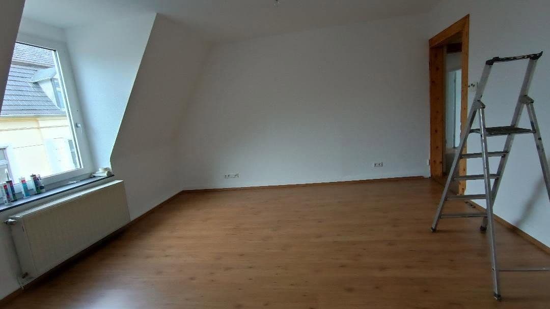 Pronájem bytu 4+1 100 m², Feldstr. 48, Wuppertal, Severní Porýní-Vestfálsko Pronájem bytu 4+1 100 m², Feldstr. 48, Wuppertal, Severní Porýní-Vestfálsko