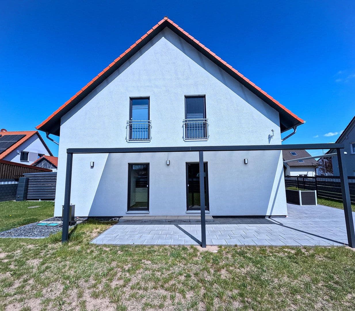 Prodej domu 268 m², pozemek 785 m², Hilpoltstein, Bavorsko Prodej domu 268 m², pozemek 785 m², Hilpoltstein, Bavorsko