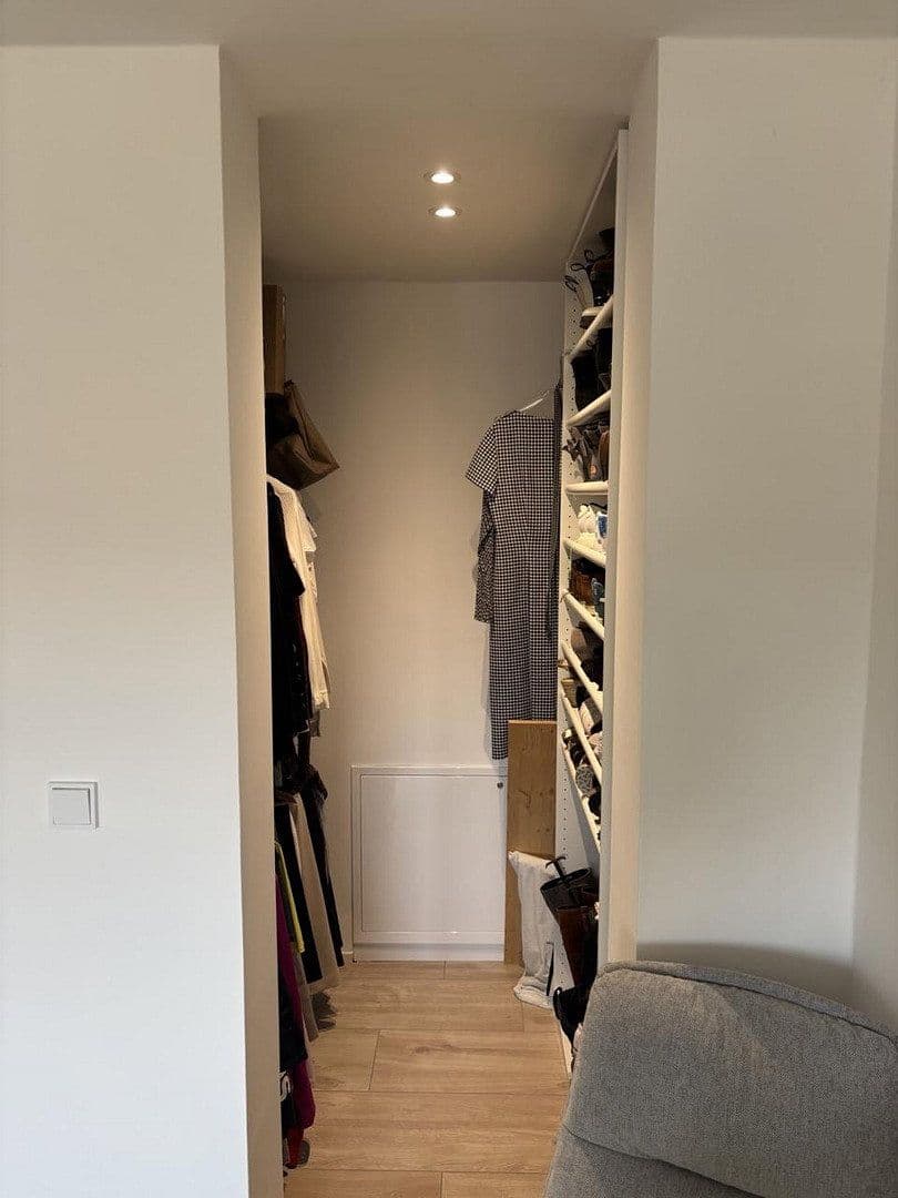 Pronájem bytu 5+1 166 m², Neu-Anspach, Hessen Pronájem bytu 5+1 166 m², Neu-Anspach, Hessen