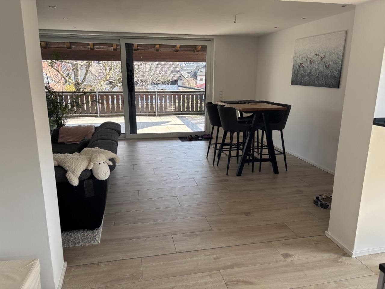 Pronájem bytu 5+1 166 m², Neu-Anspach, Hessen Pronájem bytu 5+1 166 m², Neu-Anspach, Hessen