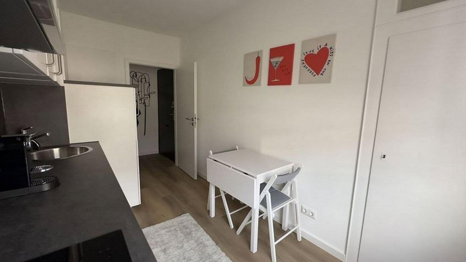 Pronájem bytu 2+1 65 m², Limpurgergasse 4, Frankfurt am Main, Hessen Pronájem bytu 2+1 65 m², Limpurgergasse 4, Frankfurt am Main, Hessen