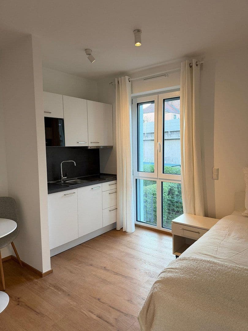 Pronájem bytu 1+1 30 m², Berlin, Berlín Pronájem bytu 1+1 30 m², Berlin, Berlín