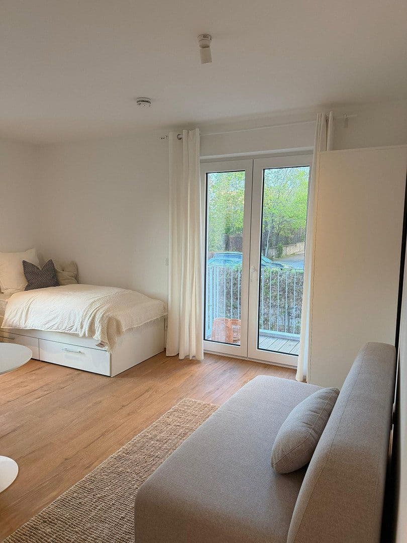 Pronájem bytu 1+1 30 m², Berlin, Berlín Pronájem bytu 1+1 30 m², Berlin, Berlín