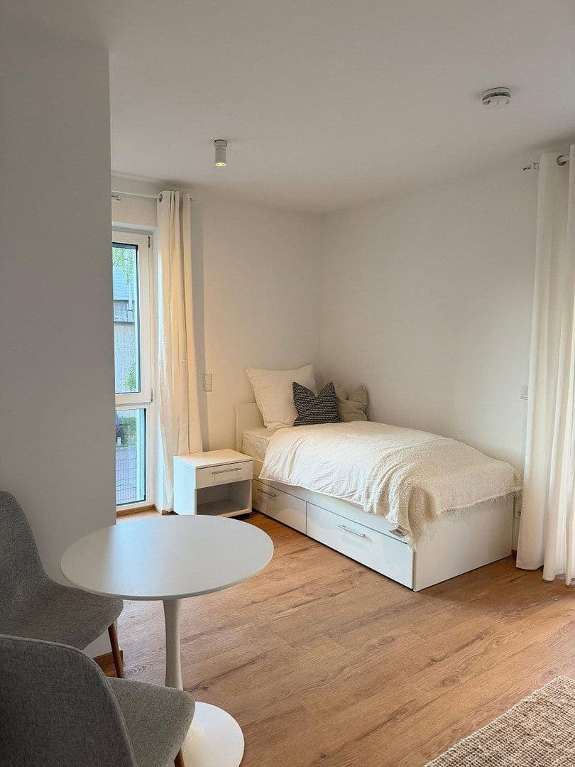 Pronájem bytu 1+1 30 m², Berlin, Berlín Pronájem bytu 1+1 30 m², Berlin, Berlín