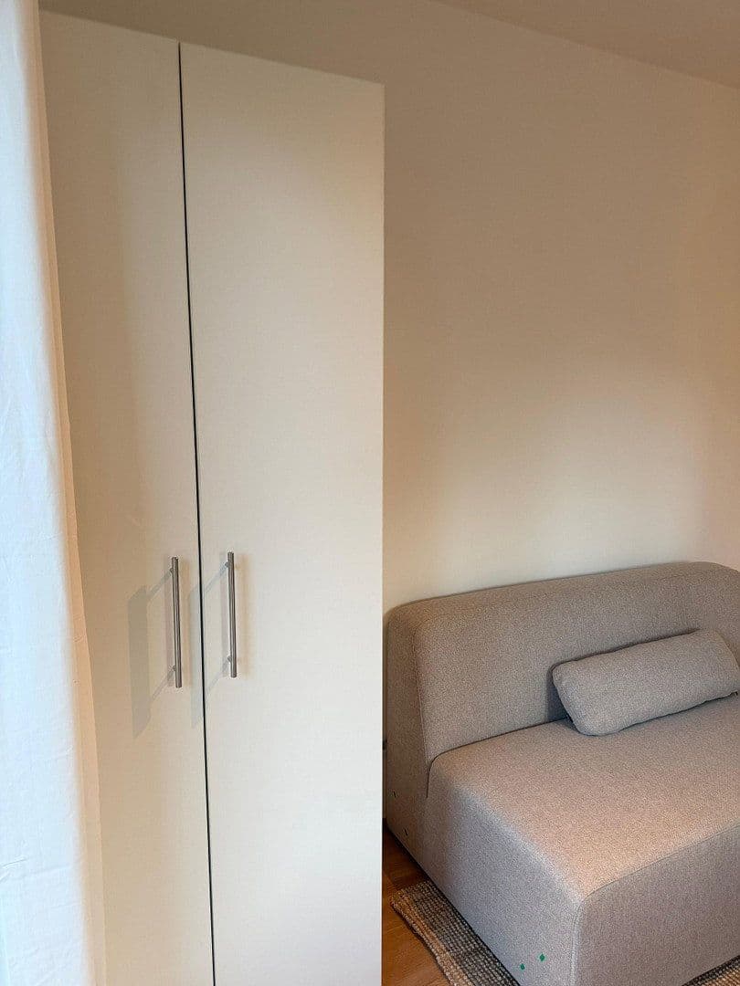 Pronájem bytu 1+1 30 m², Berlin, Berlín Pronájem bytu 1+1 30 m², Berlin, Berlín