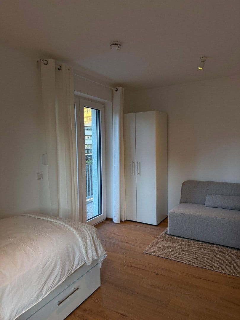 Pronájem bytu 1+1 30 m², Berlin, Berlín Pronájem bytu 1+1 30 m², Berlin, Berlín