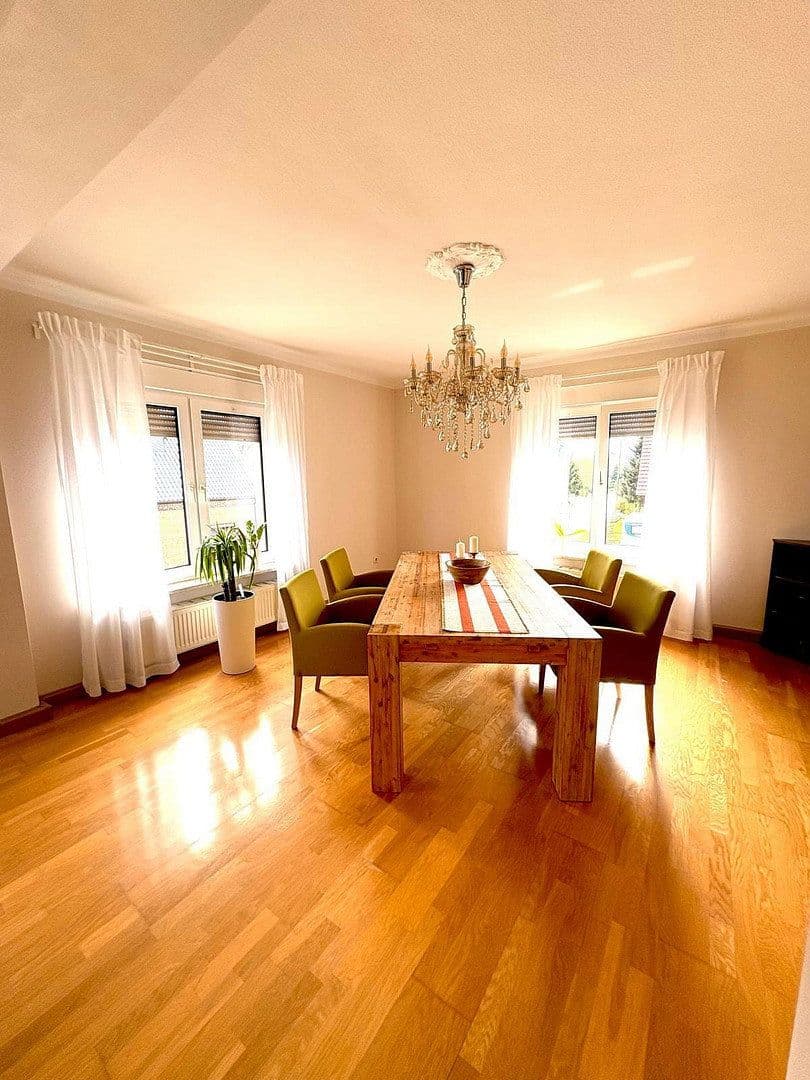 Prodej domu 220 m², pozemek 466 m², Wittenberg, Sasko-Anhaltsko Prodej domu 220 m², pozemek 466 m², Wittenberg, Sasko-Anhaltsko