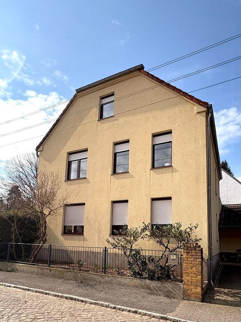 Prodej domu 220 m², pozemek 466 m², Wittenberg, Sasko-Anhaltsko Prodej domu 220 m², pozemek 466 m², Wittenberg, Sasko-Anhaltsko