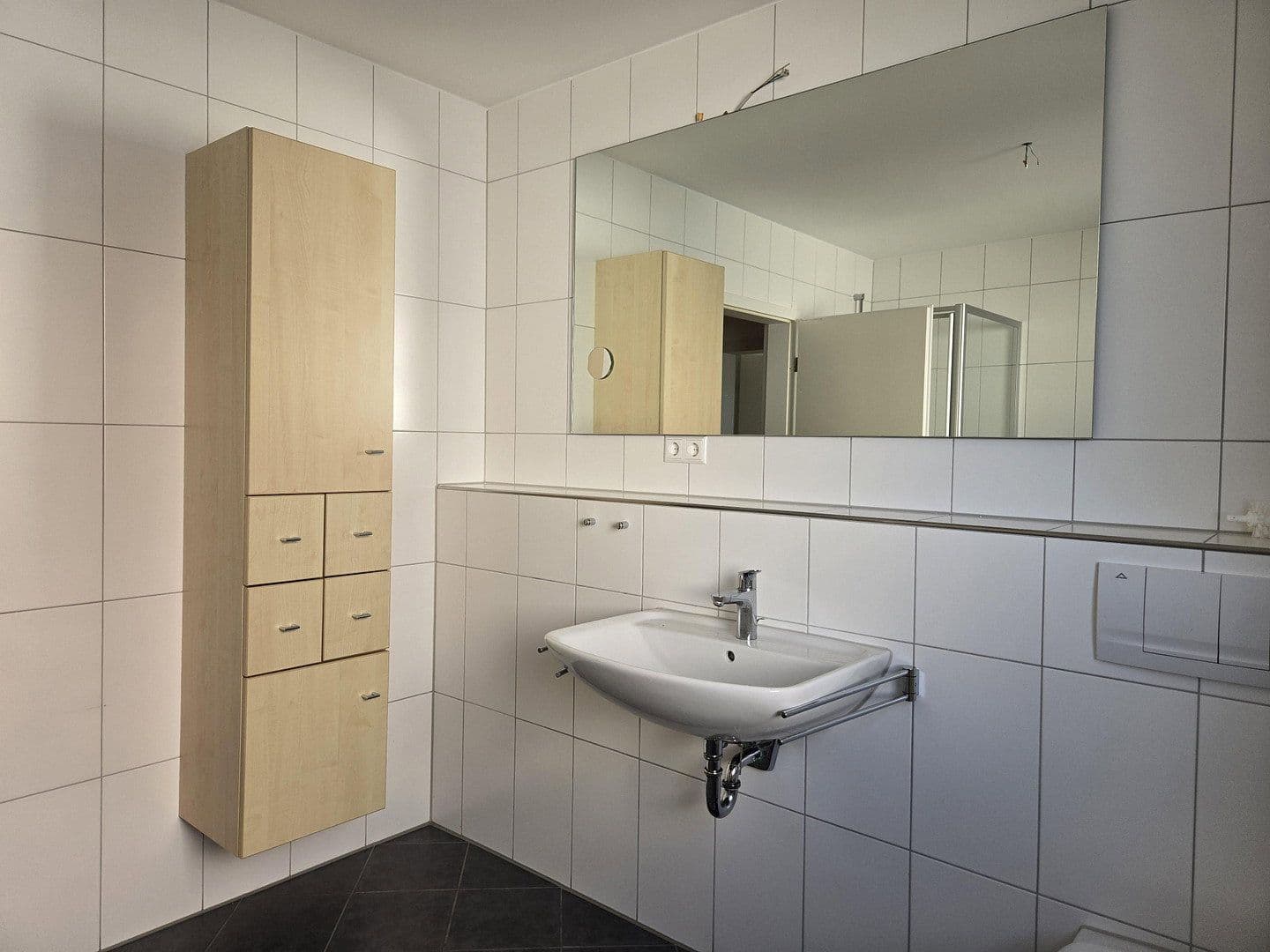 Pronájem domu 180 m², pozemek 388 m², Brühlstr. 39, Stutensee, Bádensko-Württembersko Pronájem domu 180 m², pozemek 388 m², Brühlstr. 39, Stutensee, Bádensko-Württembersko