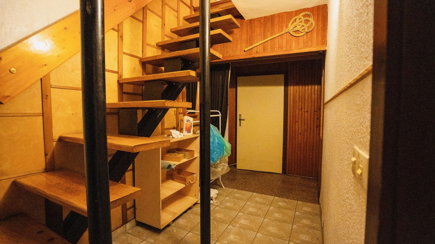 Prodej domu 90 m², pozemek 403 m², Isarstr. 32, Dessau-Rosslau, Sasko-Anhaltsko Prodej domu 90 m², pozemek 403 m², Isarstr. 32, Dessau-Rosslau, Sasko-Anhaltsko