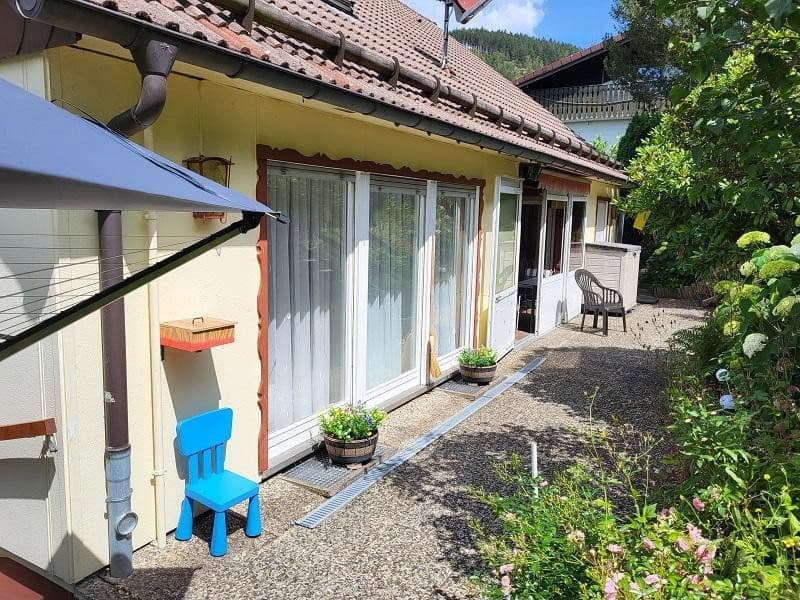Prodej domu 274 m², pozemek 960 m², Langelsheim, Dolní Sasko Prodej domu 274 m², pozemek 960 m², Langelsheim, Dolní Sasko