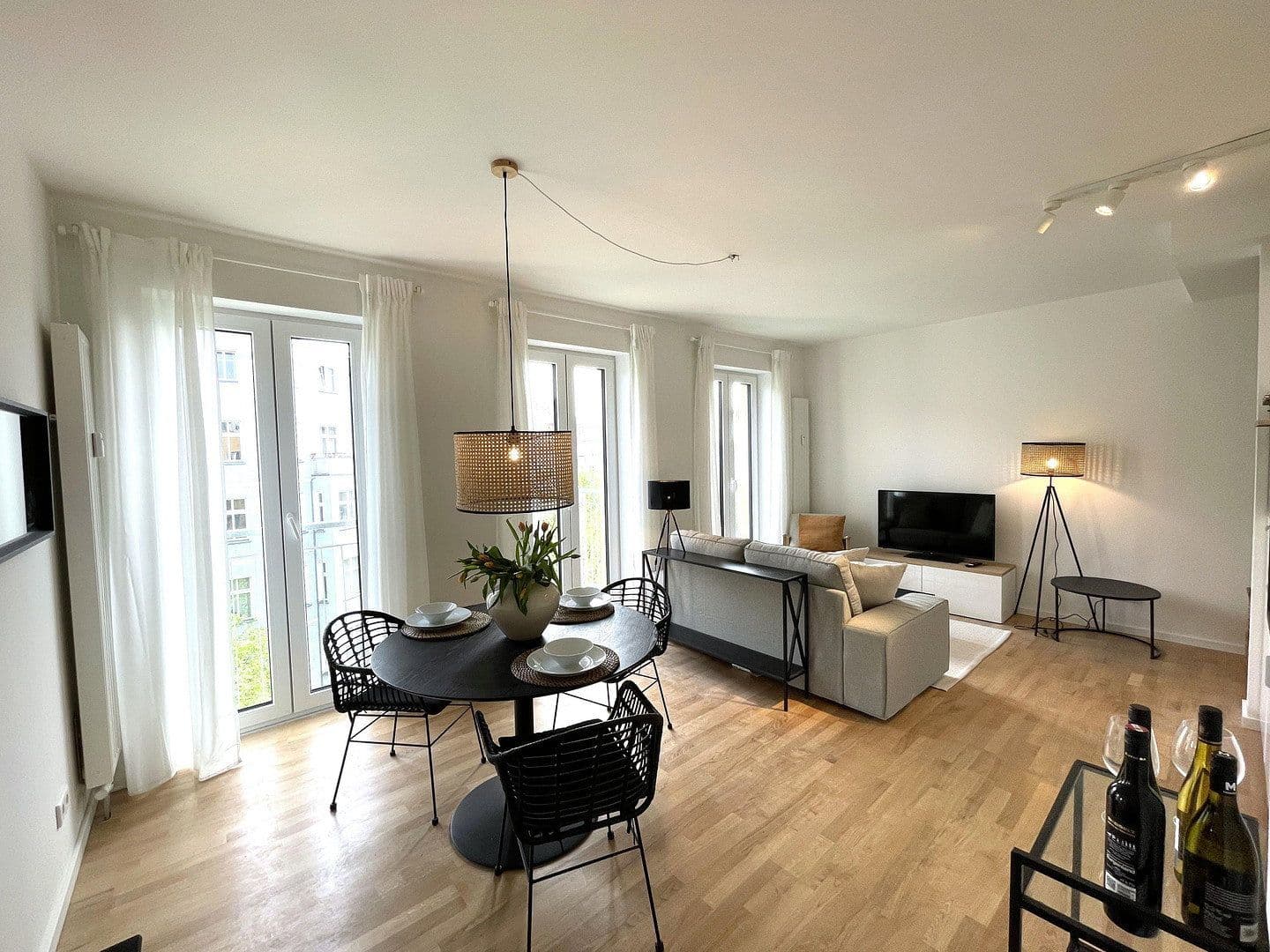 Pronájem bytu 2+1 56 m², Schwedterstr. 0, Berlin, Berlín Pronájem bytu 2+1 56 m², Schwedterstr. 0, Berlin, Berlín