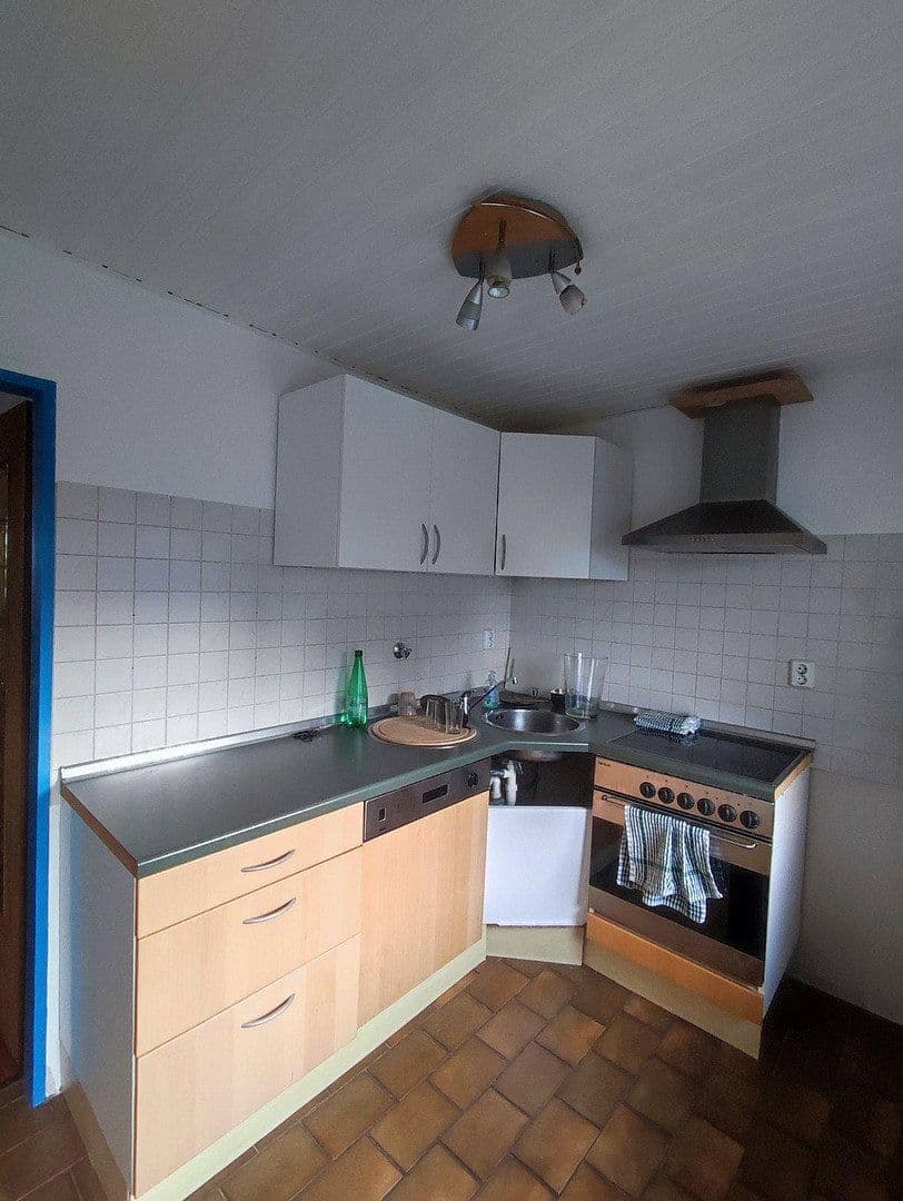 Pronájem domu 148 m², pozemek 410 m², Solingen, Severní Porýní-Vestfálsko Pronájem domu 148 m², pozemek 410 m², Solingen, Severní Porýní-Vestfálsko