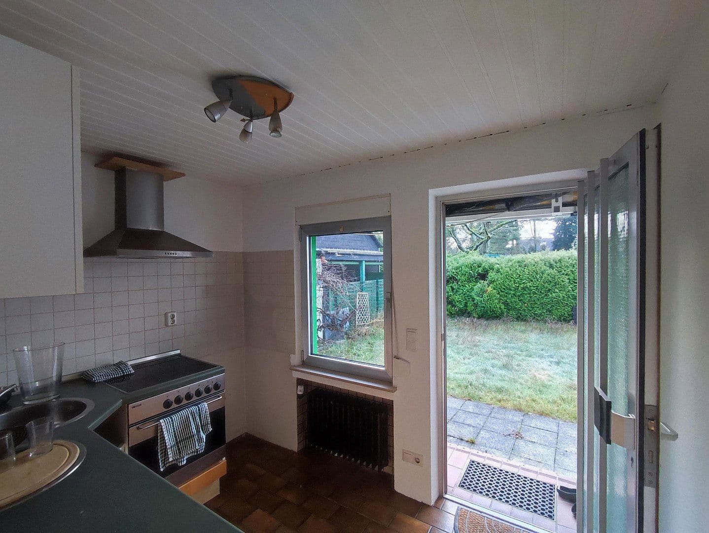 Pronájem domu 148 m², pozemek 410 m², Solingen, Severní Porýní-Vestfálsko Pronájem domu 148 m², pozemek 410 m², Solingen, Severní Porýní-Vestfálsko
