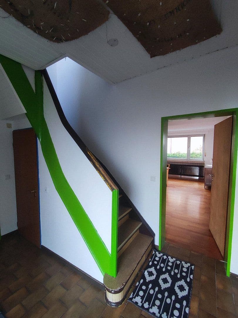 Pronájem domu 148 m², pozemek 410 m², Solingen, Severní Porýní-Vestfálsko Pronájem domu 148 m², pozemek 410 m², Solingen, Severní Porýní-Vestfálsko