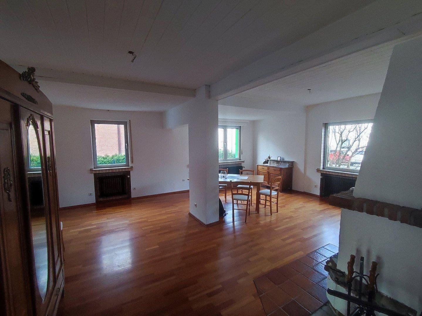 Pronájem domu 148 m², pozemek 410 m², Solingen, Severní Porýní-Vestfálsko Pronájem domu 148 m², pozemek 410 m², Solingen, Severní Porýní-Vestfálsko