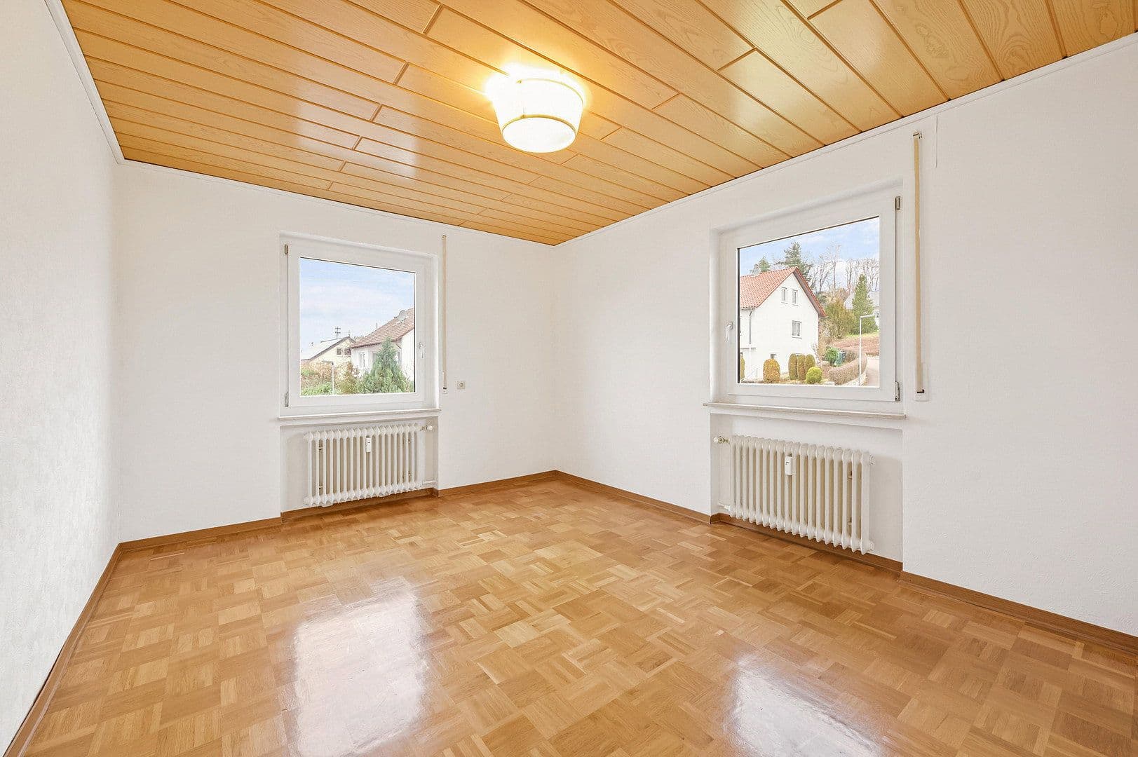 Pronájem bytu 3+1 91 m², Leinzell, Bádensko-Württembersko Pronájem bytu 3+1 91 m², Leinzell, Bádensko-Württembersko