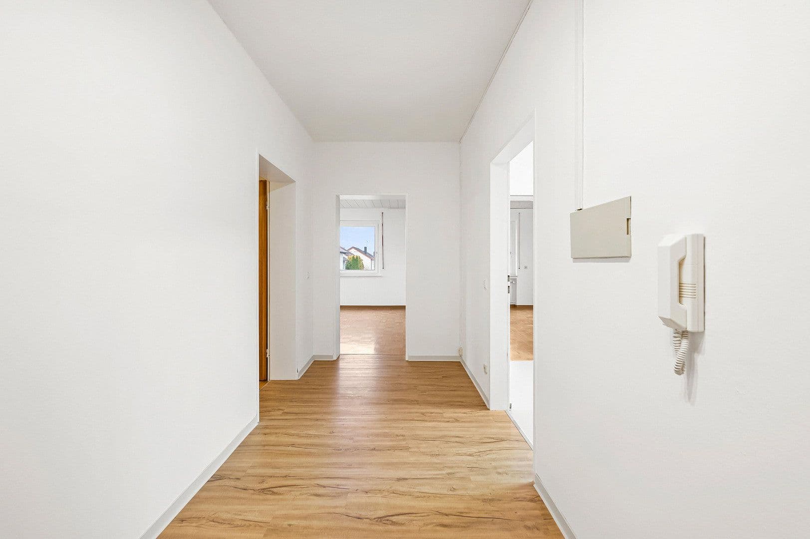 Pronájem bytu 3+1 91 m², Leinzell, Bádensko-Württembersko Pronájem bytu 3+1 91 m², Leinzell, Bádensko-Württembersko